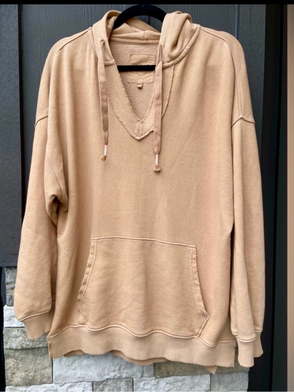 Aerie Oversized V-Neck Tan Beige Hoodie Sweatshirt Size XS 💕🌸